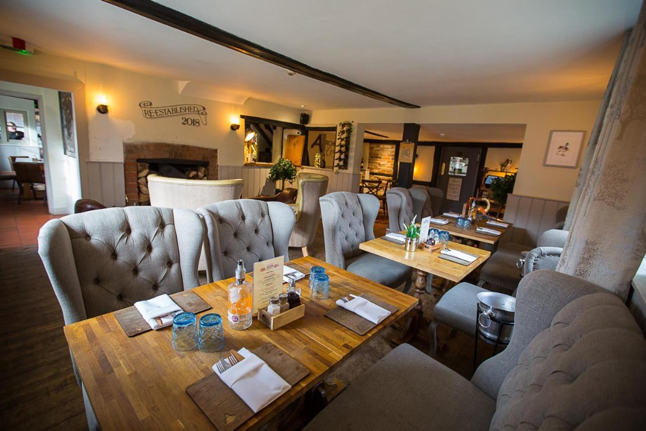 The Bull Inn Pub Stanford Dingley Exteriör bild